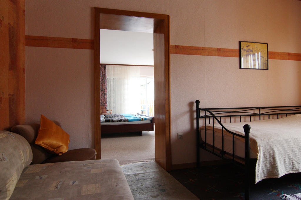 Ferienwohnung Gerharz Hillscheid Bagian luar foto
