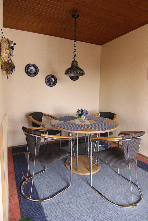 Ferienwohnung Gerharz Hillscheid Ruang foto