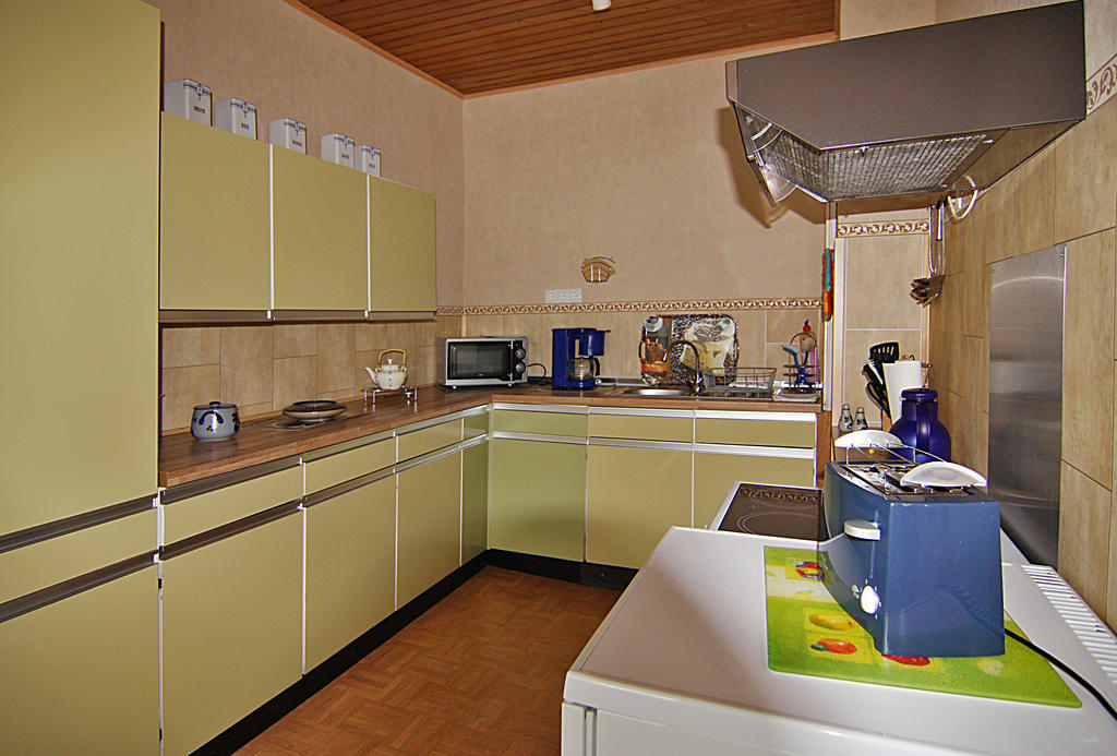 Ferienwohnung Gerharz Hillscheid Ruang foto
